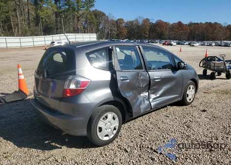 2013 Honda Fit from USA, damaged, VIN JHMGE8H30DC046153